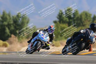 media/Nov-06-2022-SoCal Trackdays (Sun) [[208d2ccc26]]/Turn 7 Set 1 (1050am)/